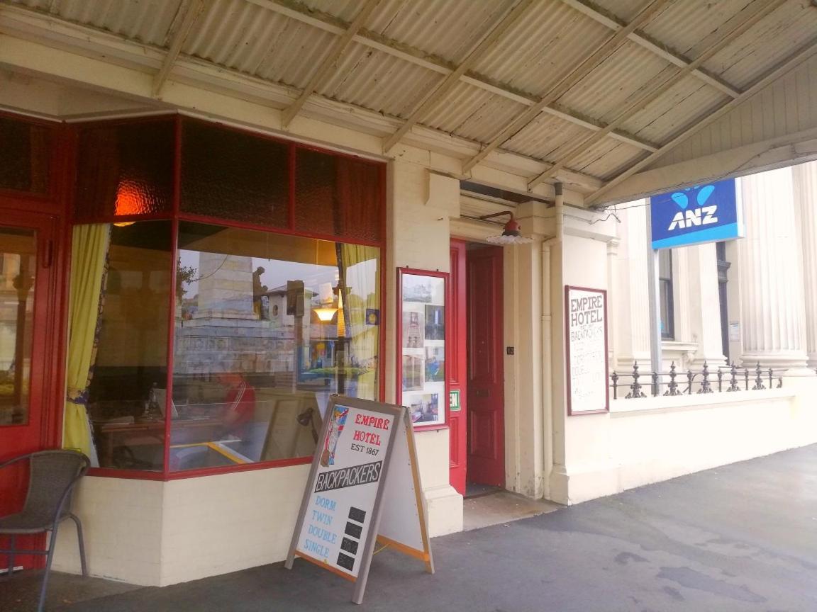 Empire Hotel Backpackers Oamaru Eksteriør billede